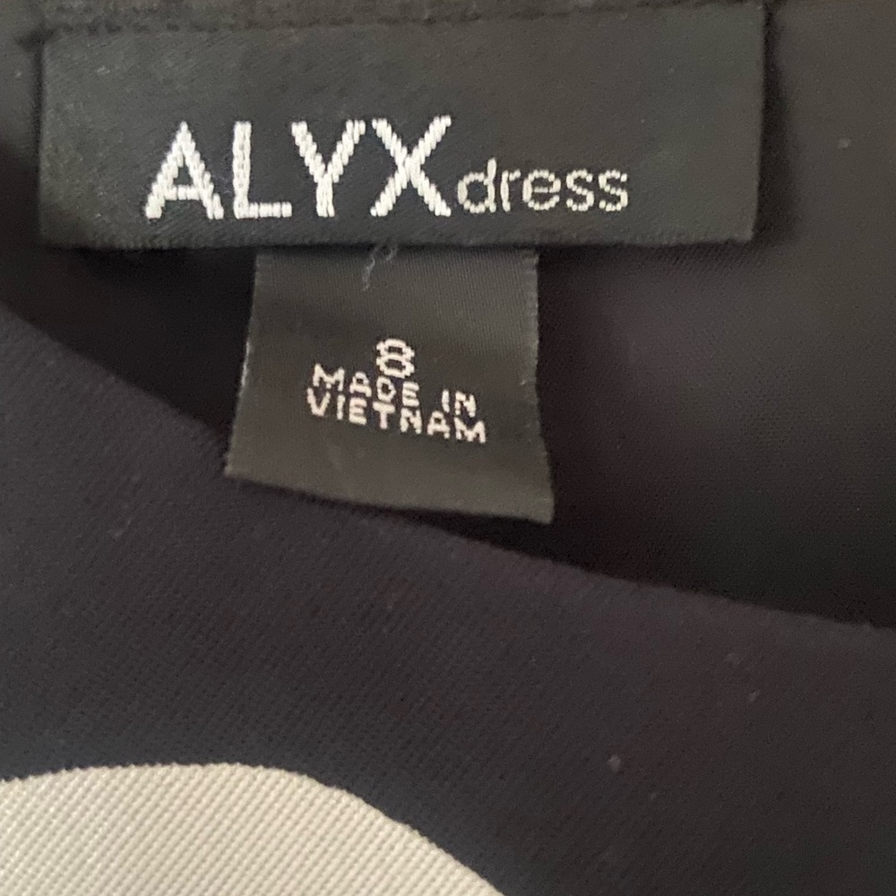 Alyx Black and White Swirl Dress - Picture 6 of 7